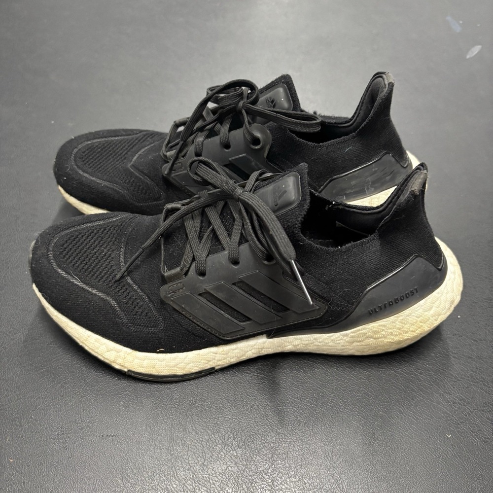 Adidas Womens Ultraboost‎ 22 GX5591 Black White Boost Running Shoes Sz 8.5 US